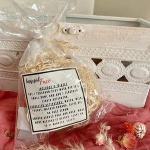 Dry Face Mask Mixing Kit!